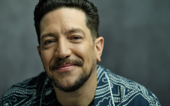 Sal Vulcano: Everything's Fine Tour