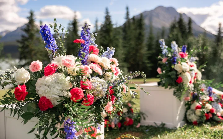 Kate's Garden Wedding Trends Demo 2026: April, July, and September