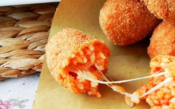 Roman Street Food by Erica Foffi