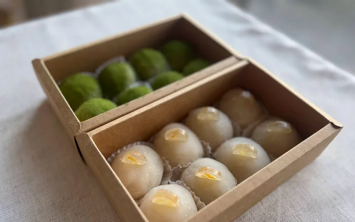Mochi, Daifuku & Japanese Tea by Kumi