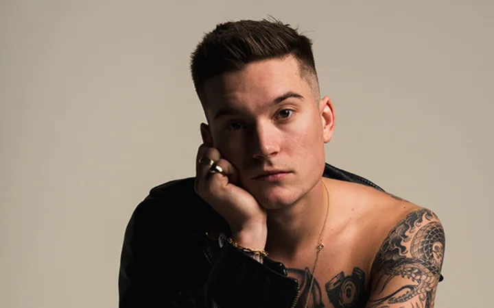 Cameron Whitcomb – Fragile Egos Tour
