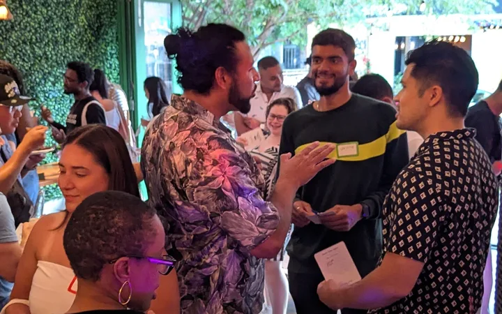 It’s in the Cards: Toronto Social Night for Adults 30+