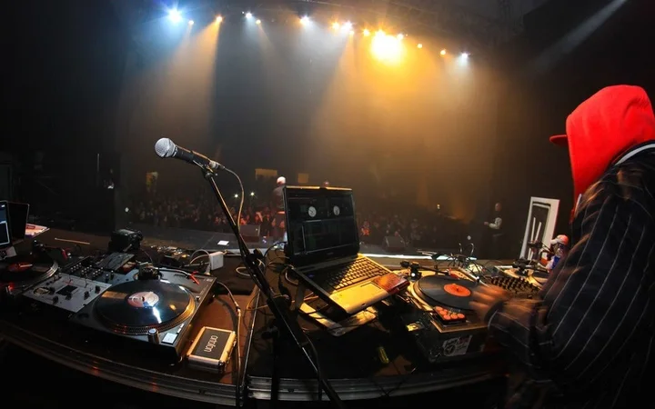 Club 1bd Toronto
